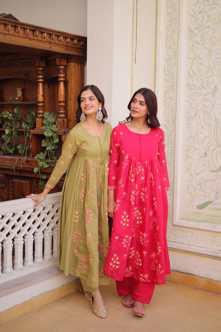 MAL CHANDERI KURTI SET