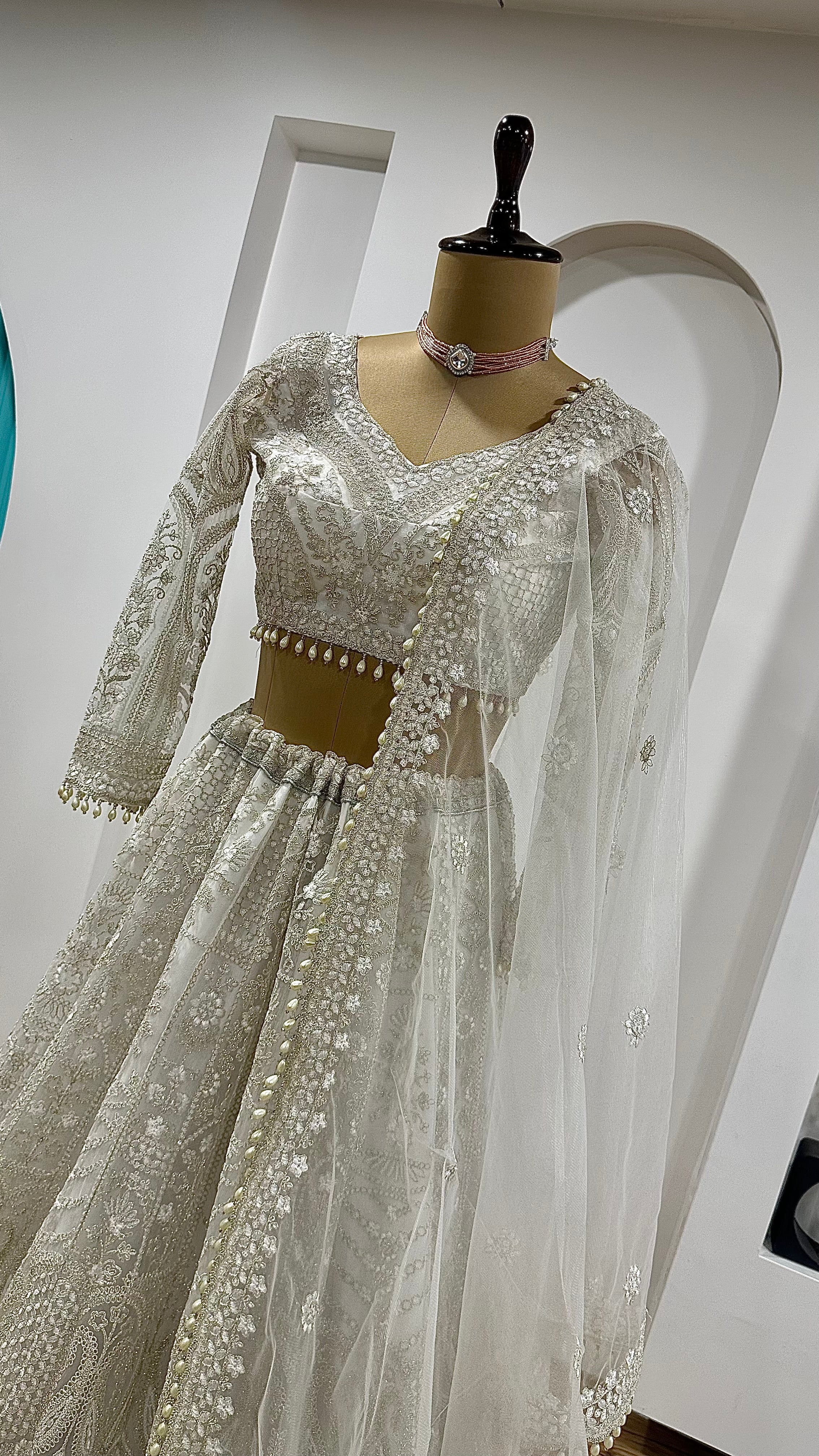 Fashion Book Present Designer White Timeless beauty of Tradition
