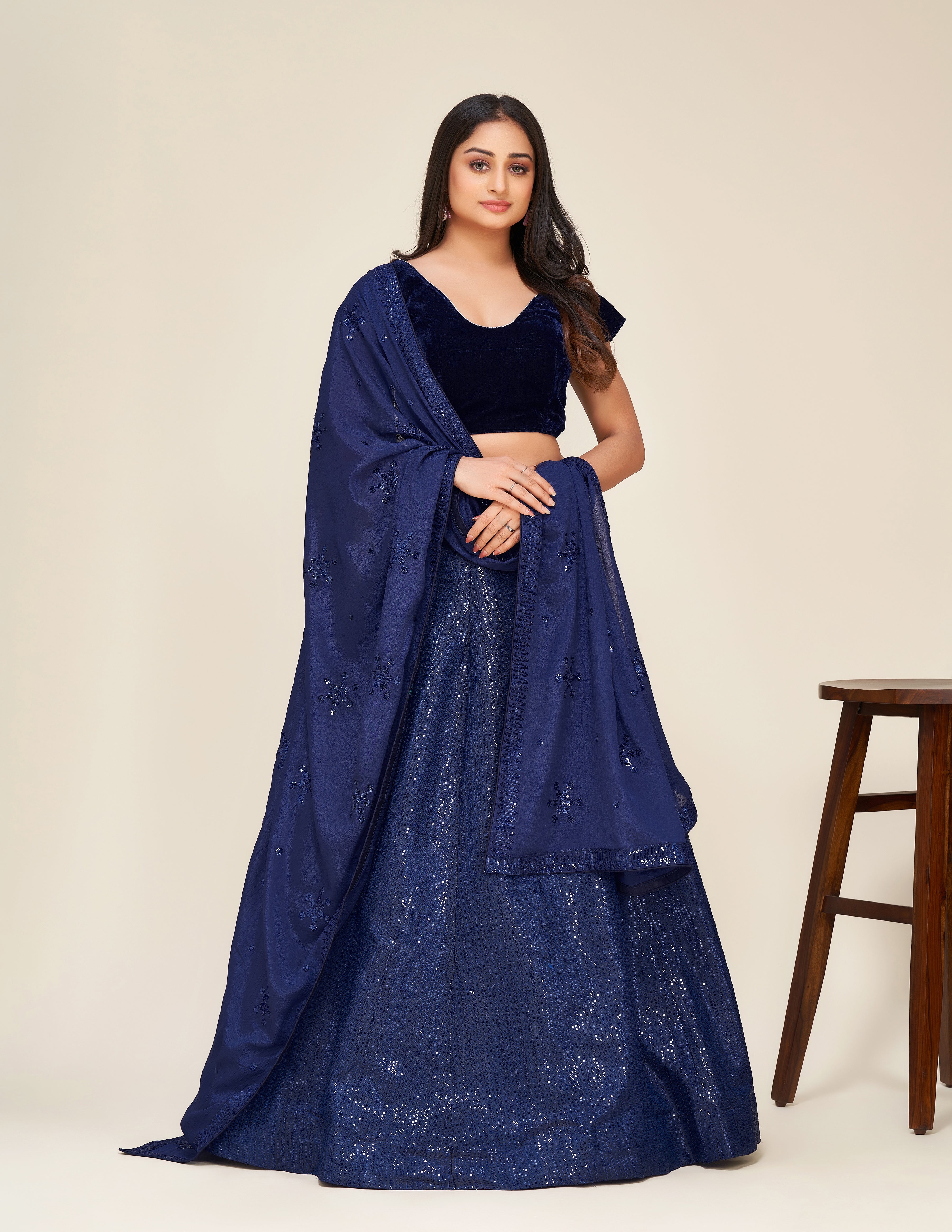 Get ready to shine with this beautiful lehenga set
