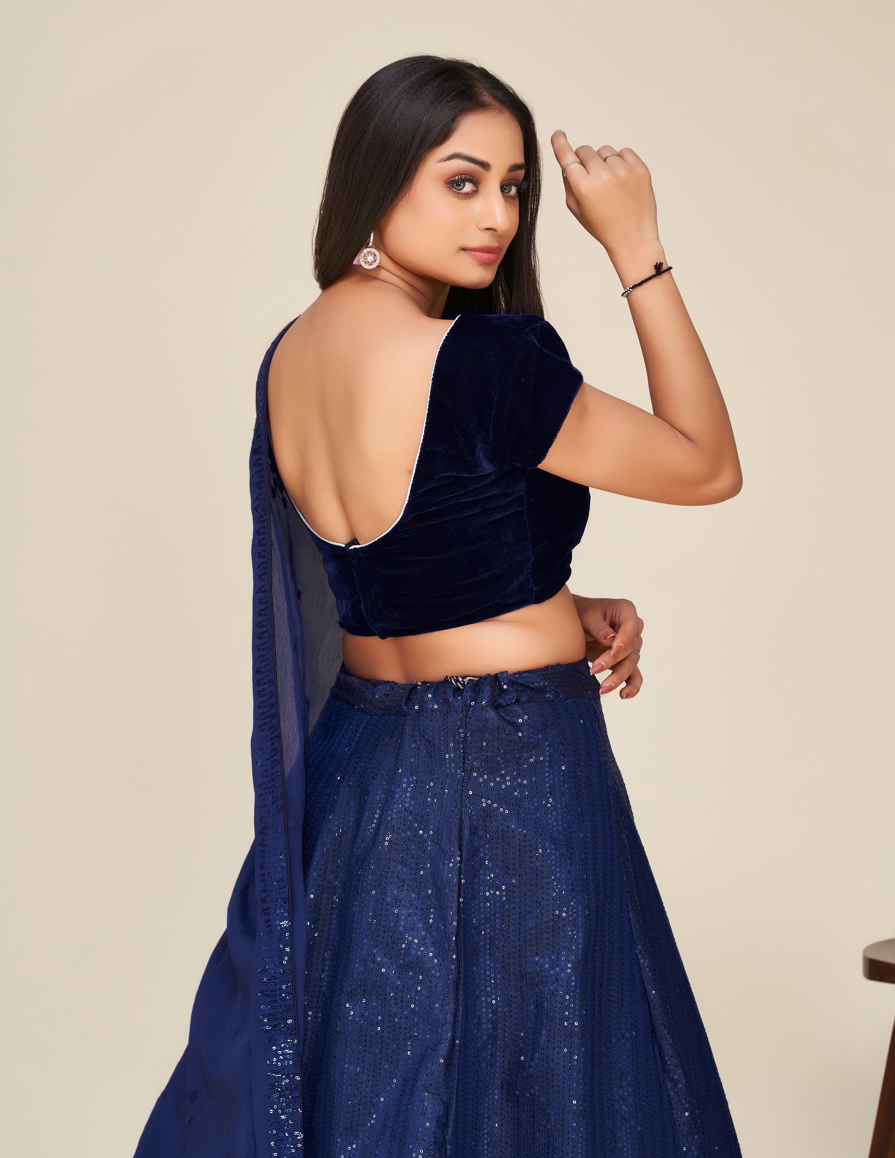Get ready to shine with this beautiful lehenga set
