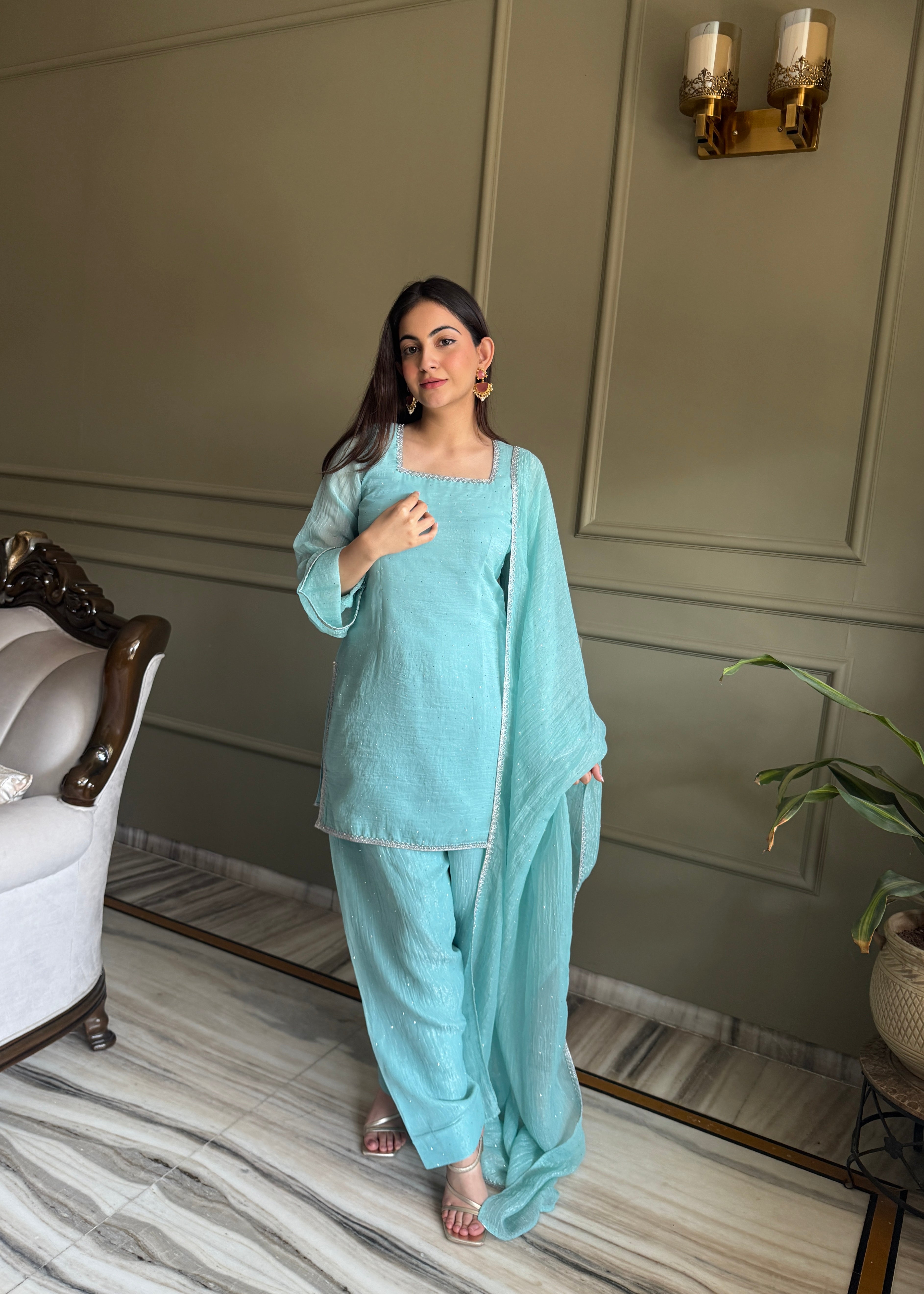 CRUNCHY SILK SALWAAR SUIT SET