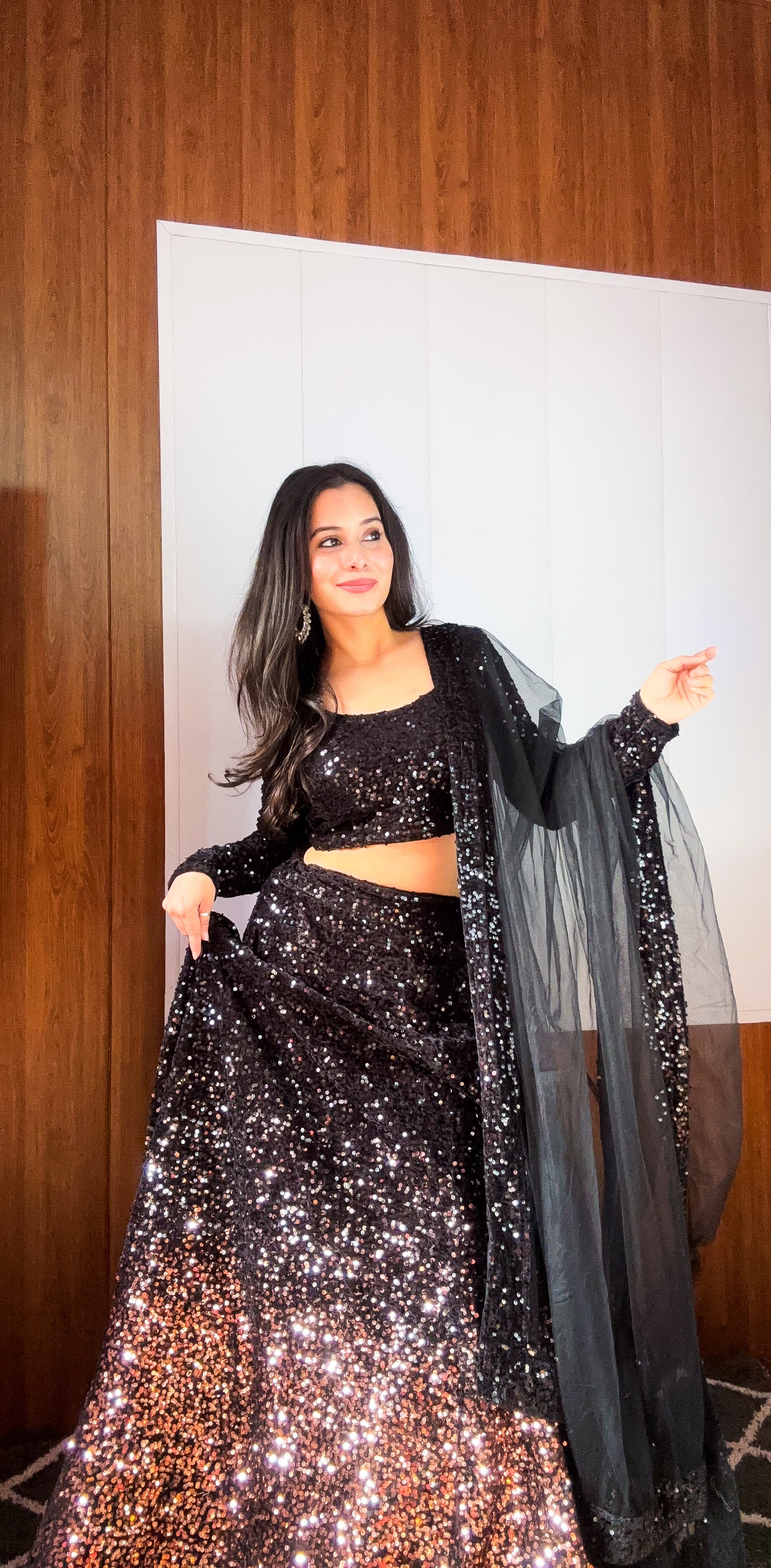 Dazzle this festive season with this beautiful sequence lehenga π€π€