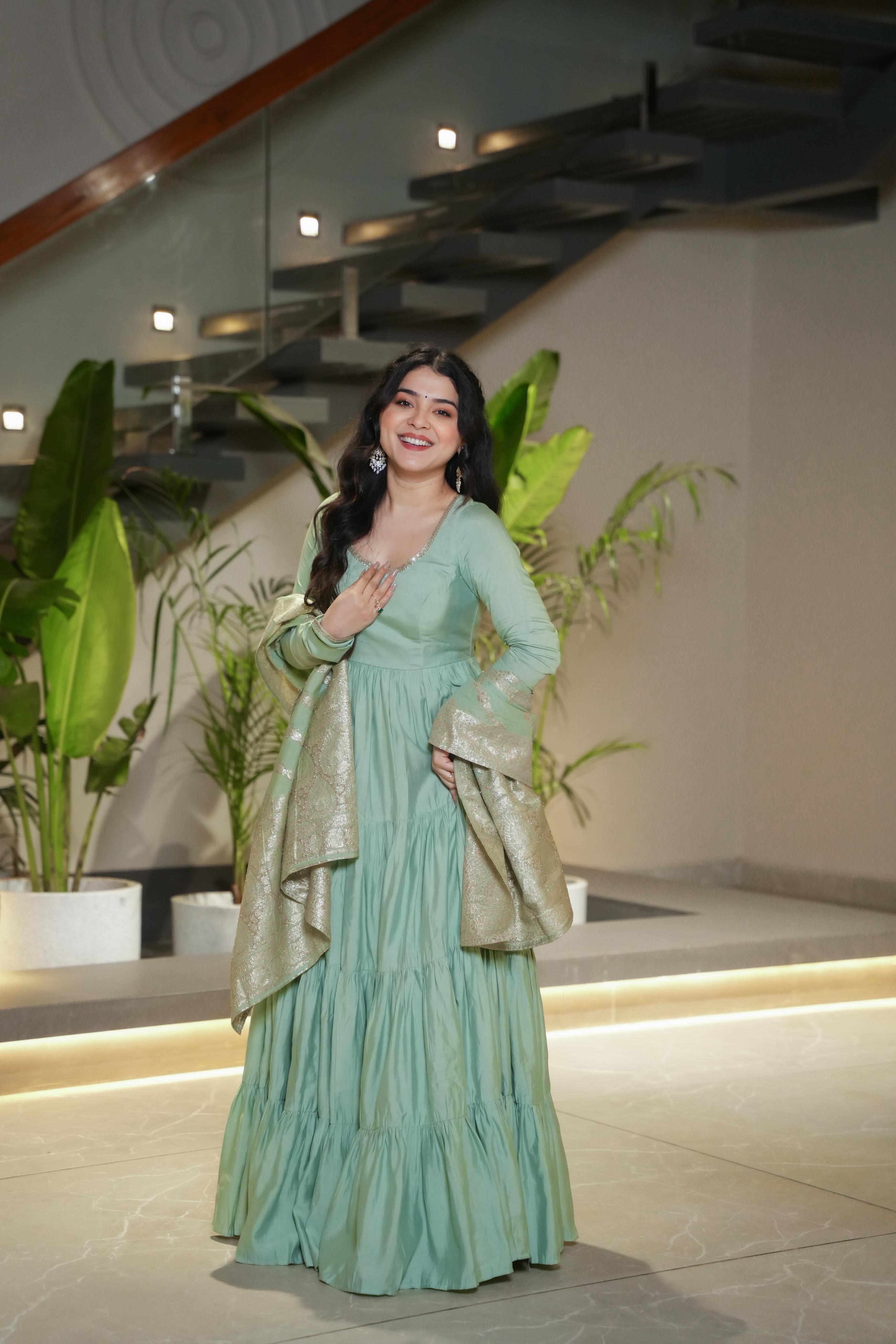 Pure Roman slik Chanderi Anarkali Set