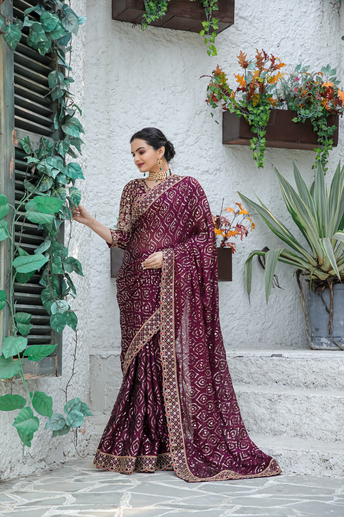 From Festive Home functions to dazzling at Night- This saree is just a perfect Fit