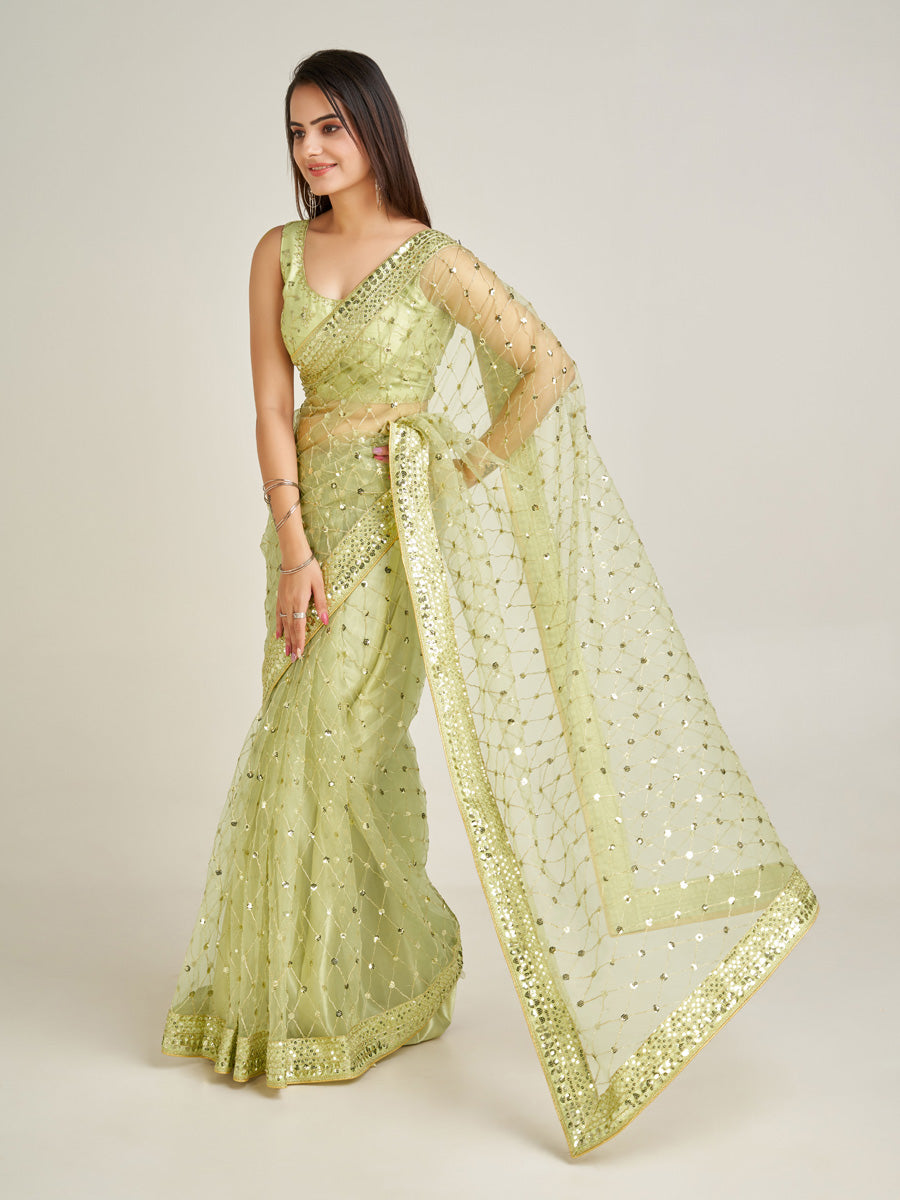 Designer Gorgeous saree for your upcoming wedding festivities