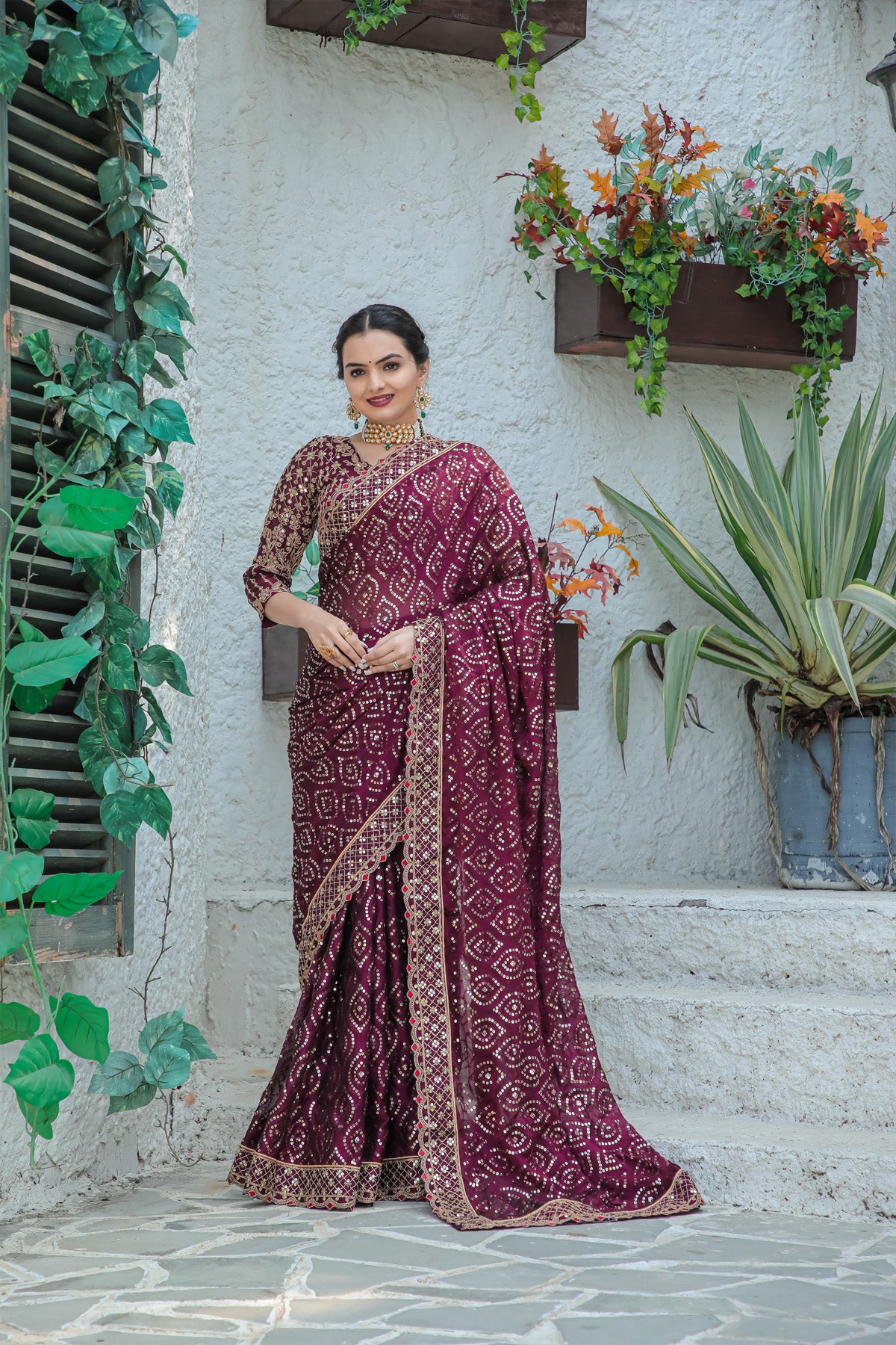 From Festive Home functions to dazzling at Night- This saree is just a perfect Fit