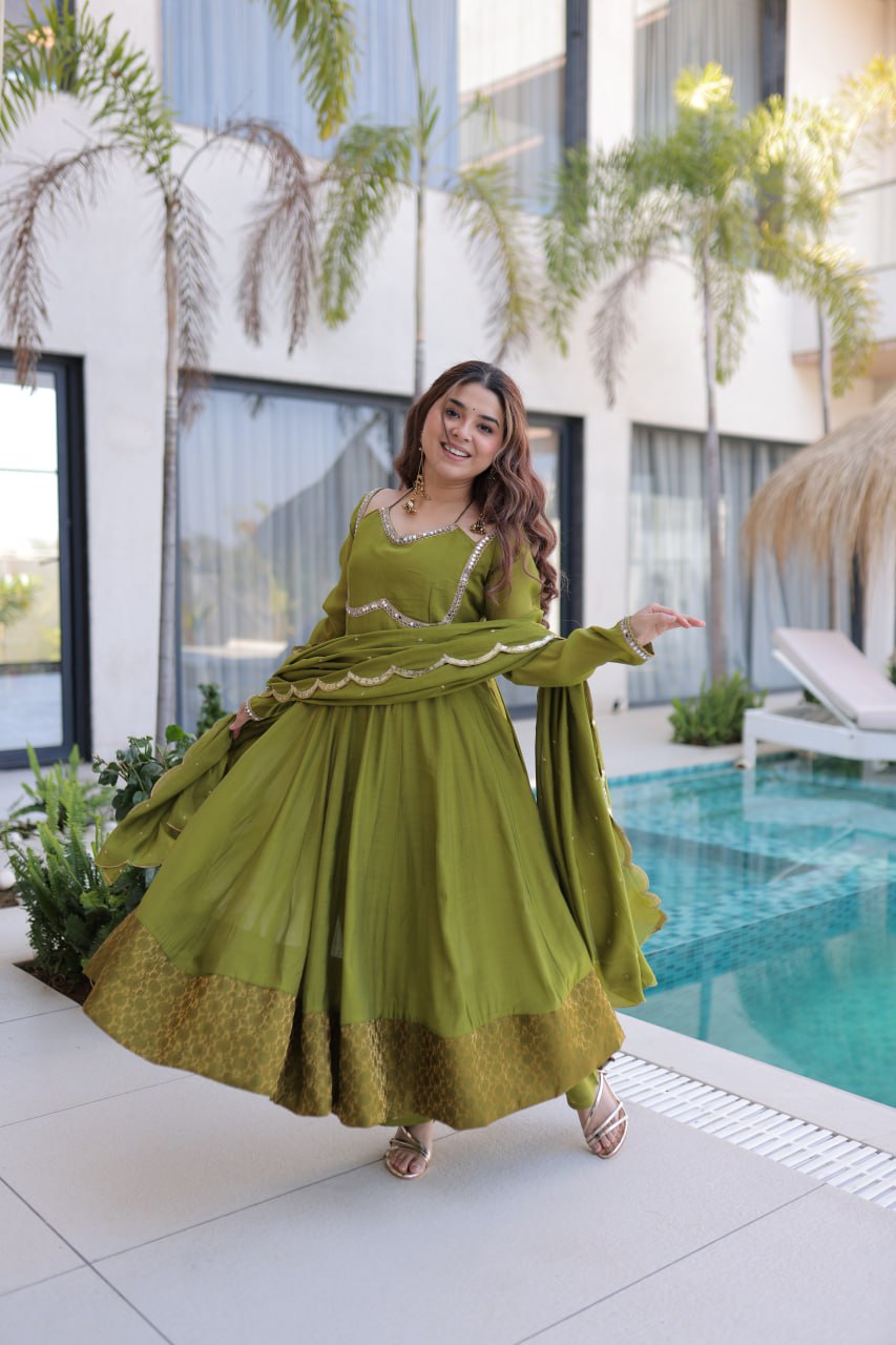 MAL CHANDERI KURTI PANT SET