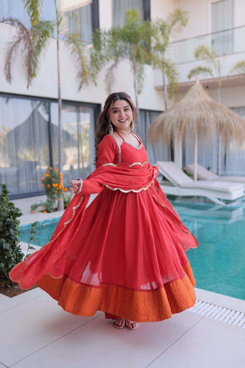 MAL CHANDERI KURTI PANT SET