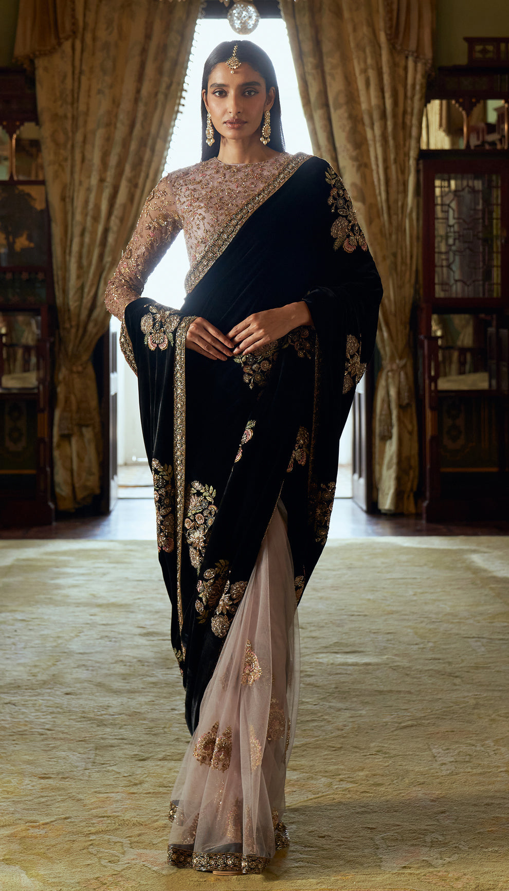 Slaying the saree game in this stunning velvet saree