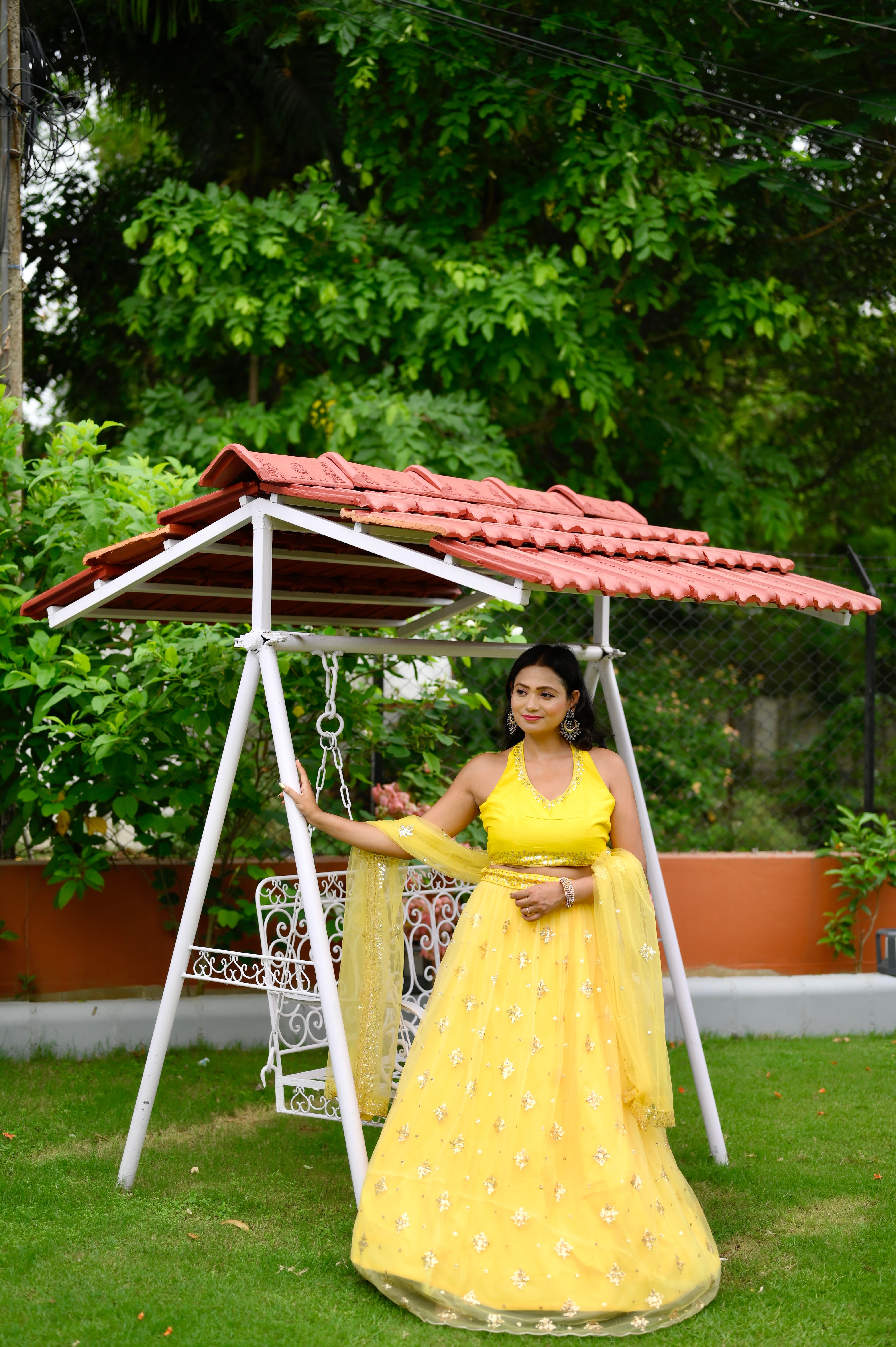 The perfect lehenga for an entry with a BANG !