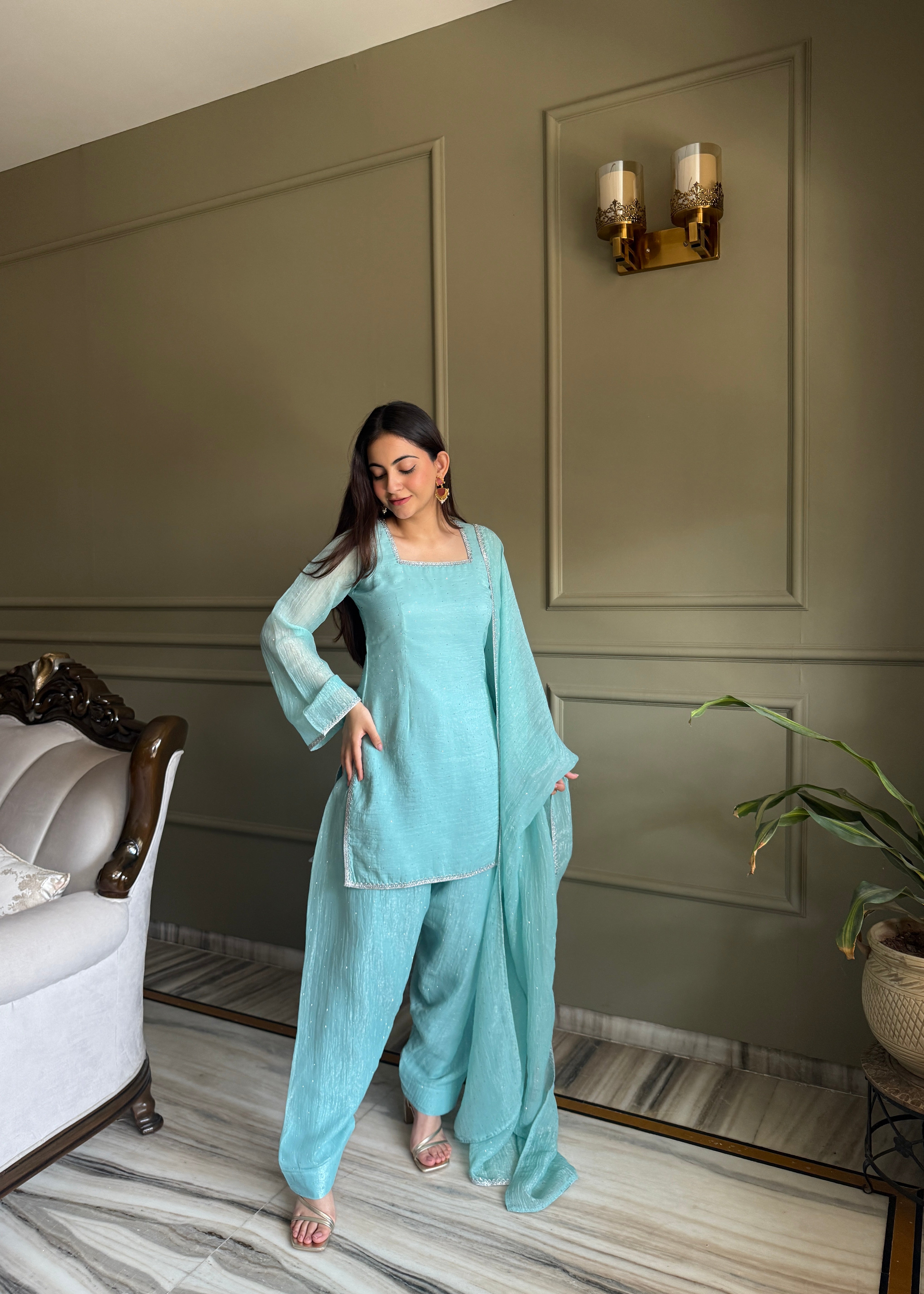 CRUNCHY SILK SALWAAR SUIT SET