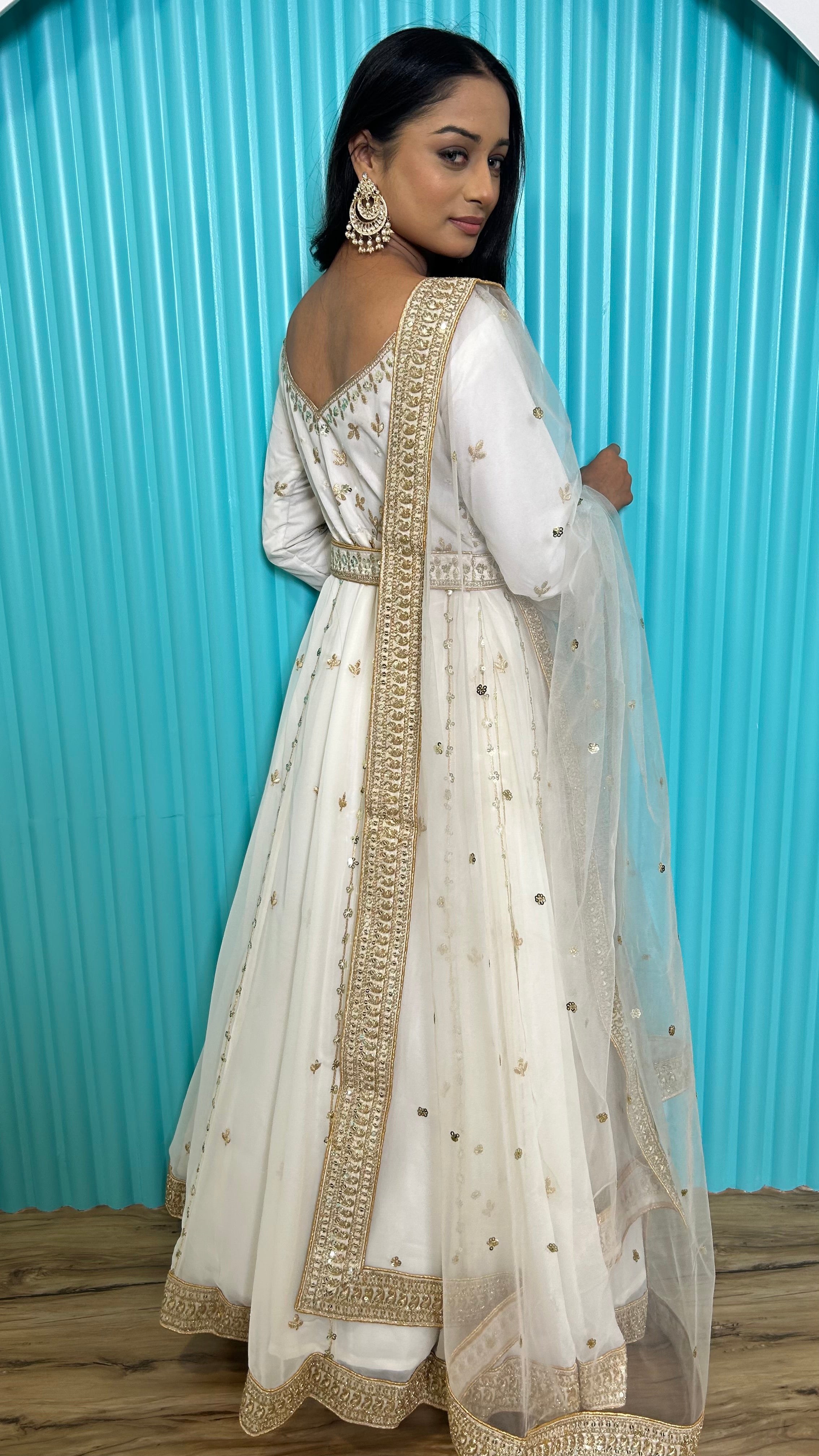 Designer Georgette Anarkali Gown set is prefect For Your upcoming festive Pick