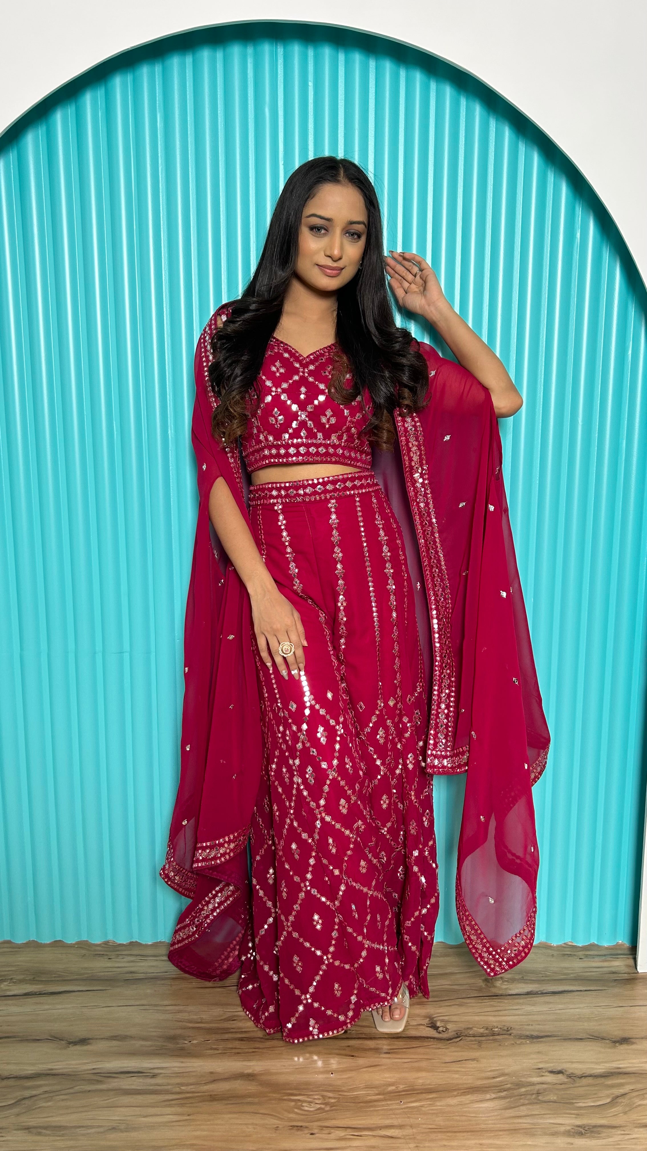 This stylish Indo-western set is perfect fit for your wardrobe for this festive season