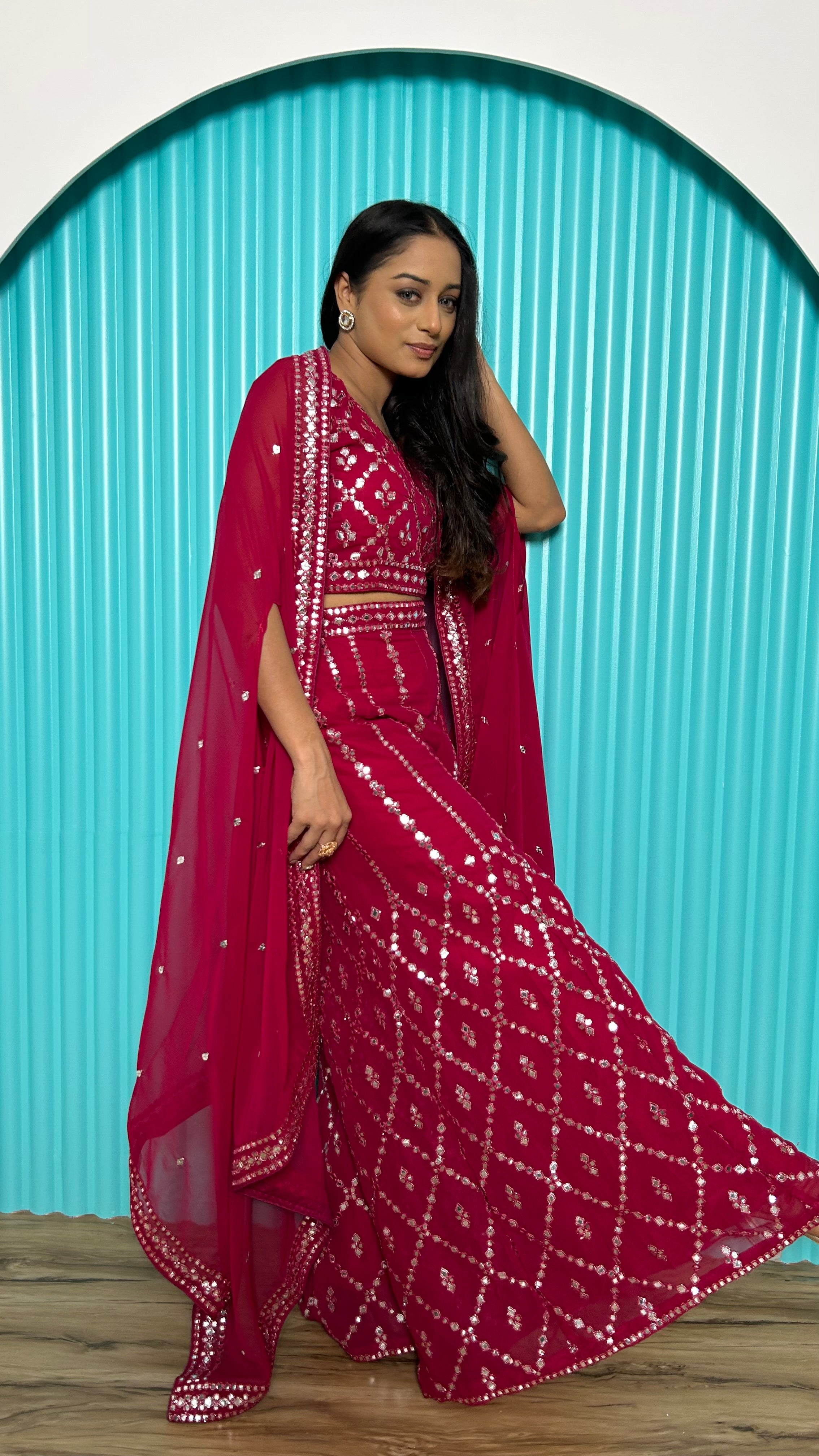 This stylish Indo-western set is perfect fit for your wardrobe for this festive season